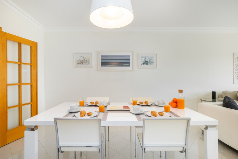 Others 5, Family Holidays W/ S-Pool, Ac, Elevator & Garage, Loulé