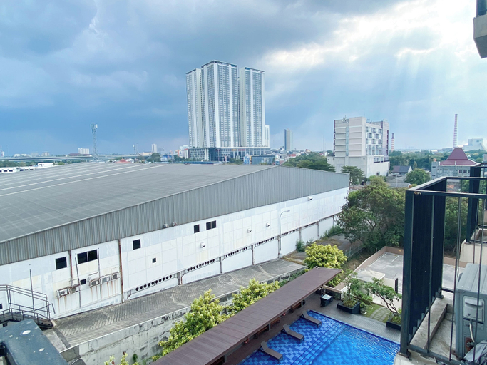 Exterior & Views 2, Modern Look and Restful Studio at Azalea Suites Apartment, Cikarang