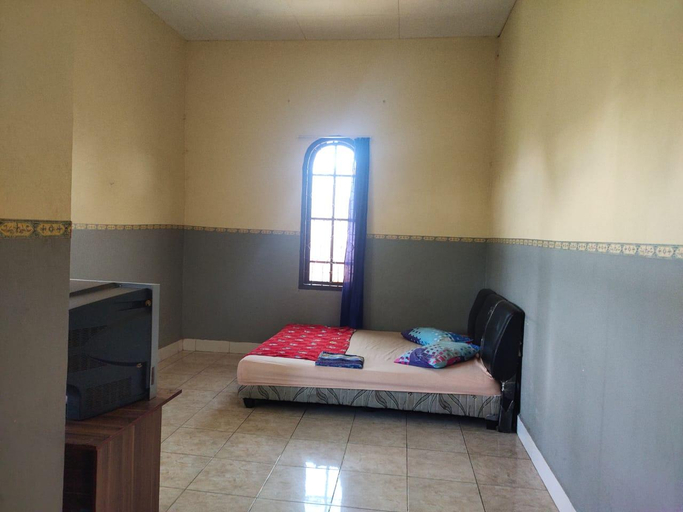 Bedroom 5, Wisma Pelangi, Palopo