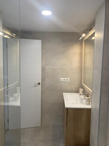 Bathroom 4, Casa La Victoria, Málaga