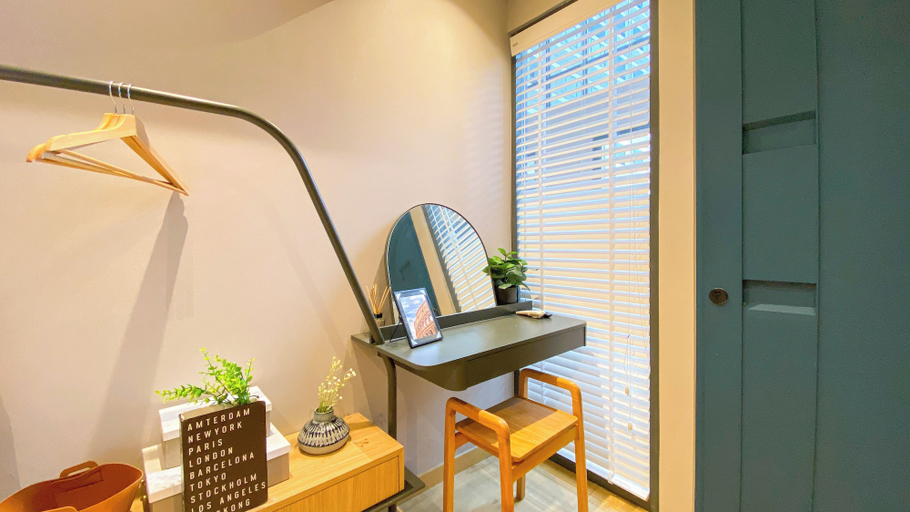 Others 4, Elegant 2BR Loft Garden Villa at Collins Boulevard Apartment, Tangerang