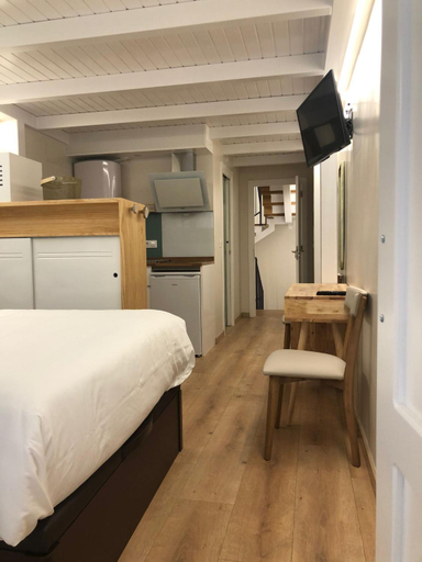 Others 2, Apartamento completamente equipado en Pontedeume., A Coruña