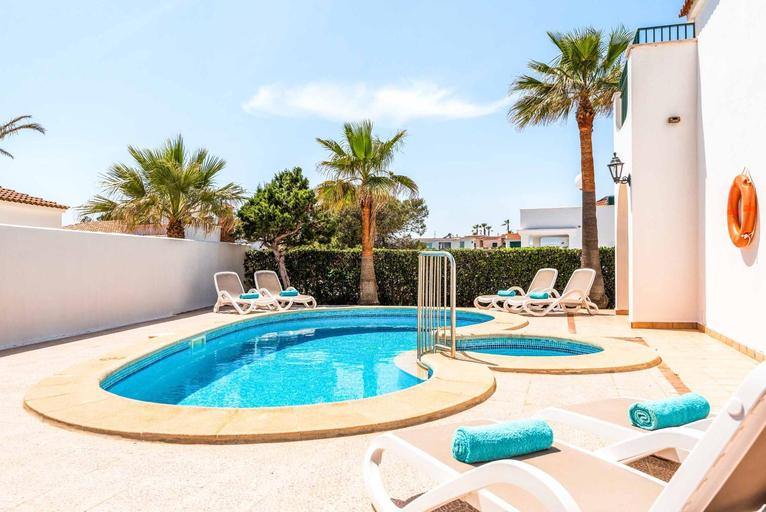 Sport & Beauty 3, Villa Ingrid, Baleares