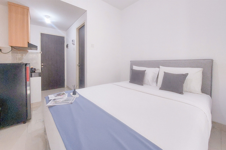 Bedroom 3, Restful and Tidy Studio at Serpong Garden Apartment, Tangerang