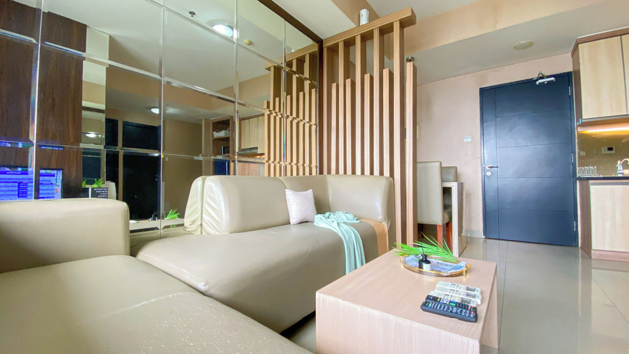 Others 5, Homey and Comfort Stay 2BR at Paramount Skyline Apartment, Tangerang