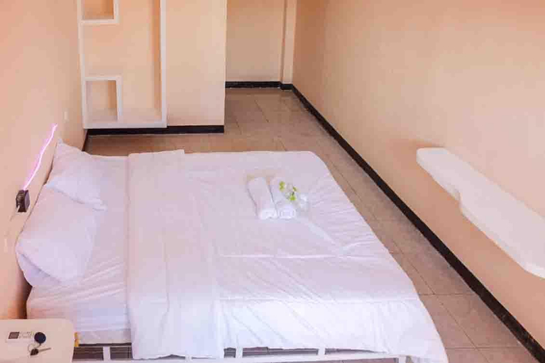 Bedroom 14