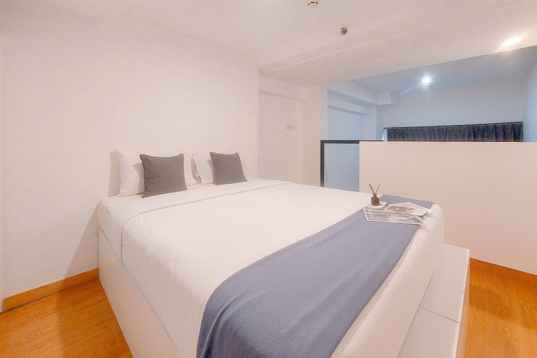 Bedroom 3, Homey and Comfy Studio Loft at Kingland Avenue Apartment, Tangerang