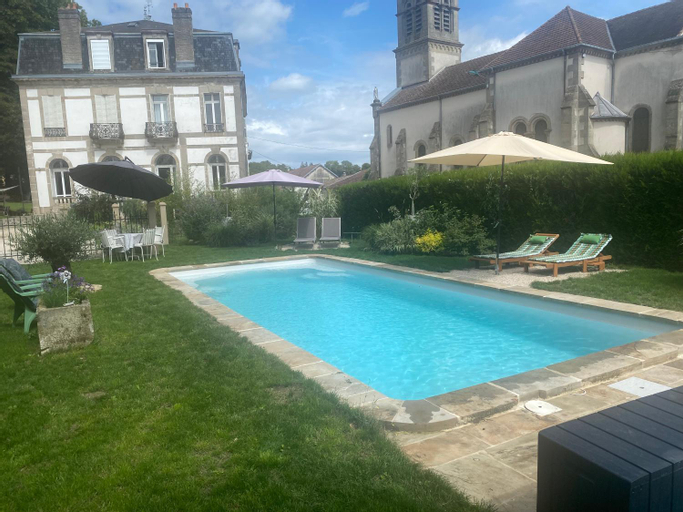 Sport & Beauty 3, LE CHATEAU DE MONTHUREUX LE SEC, Vosges