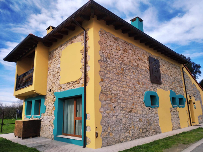 Others 2, Albergue Casa Vacas, Cantabria