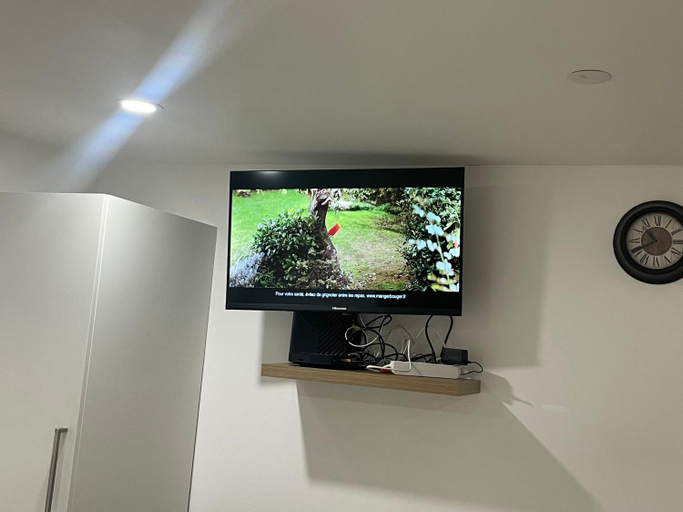 Others 4, Chene Residence Viry chatillon, Essonne