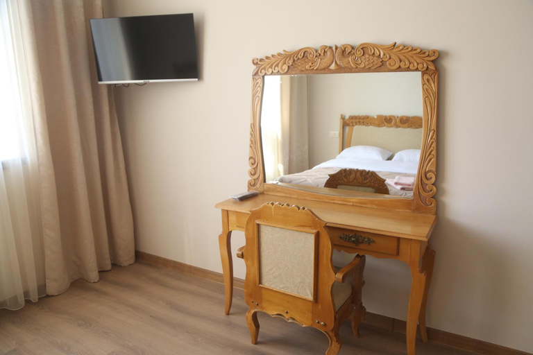 Others 2, General guesthouse, Yerevan