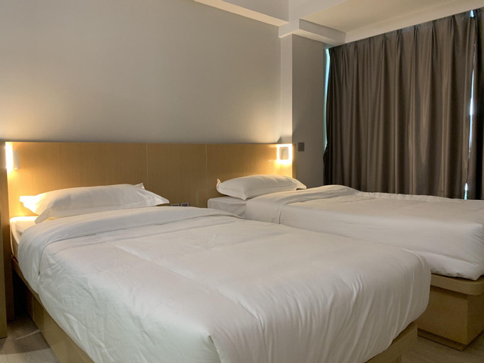 Bedroom 13