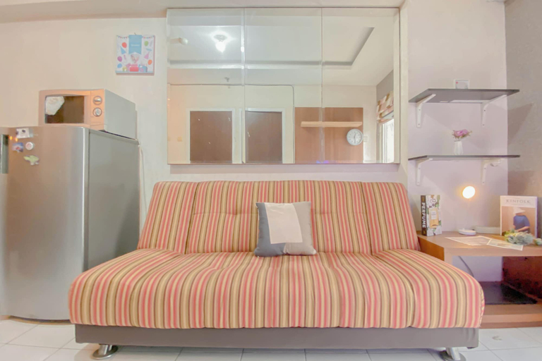 Bedroom 4, Comfort Living 2BR at Mutiara Bekasi Apartment, Bekasi
