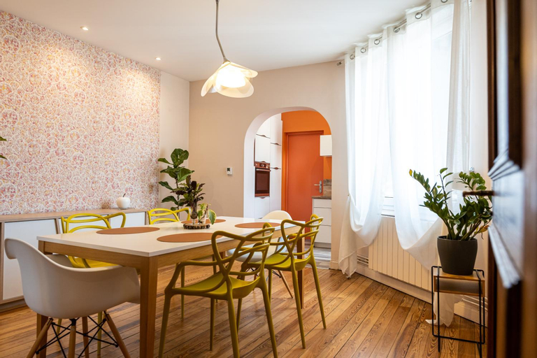 Dining Room 2