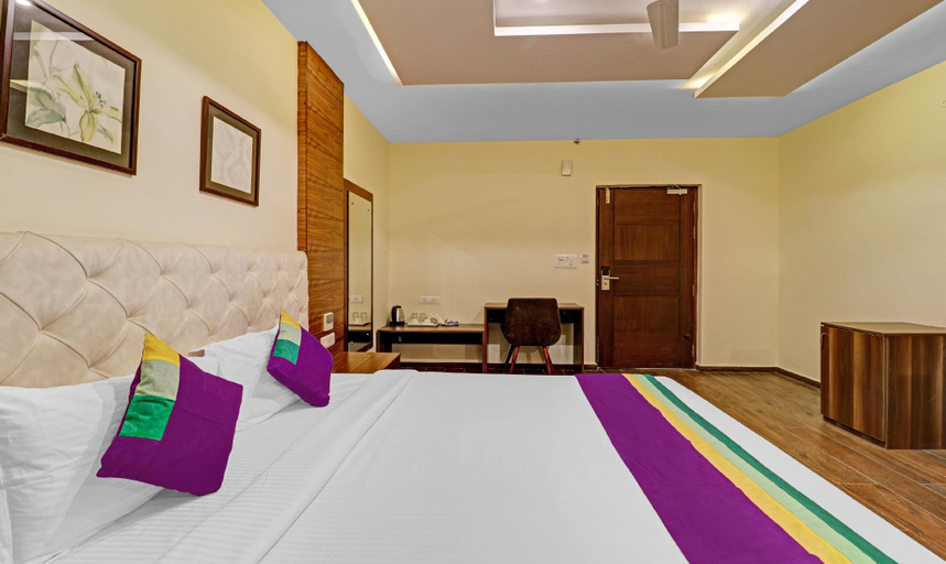 Bedroom 3, Treebo Premium Runway Suites Near Prestige Tech Park, Bangalore