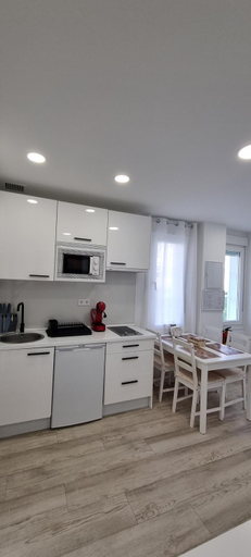 Others 5, APARTAMENTOS TANEZ SANTURCE a, Madrid