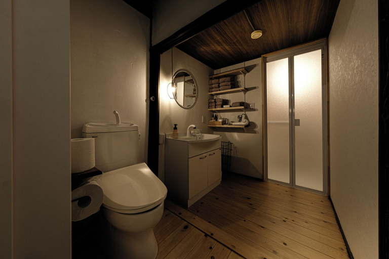 Bathroom 3, Machiya Villa Gashu, Nagoya
