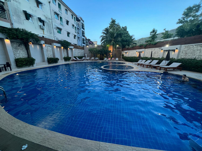 Swimming Pool 3