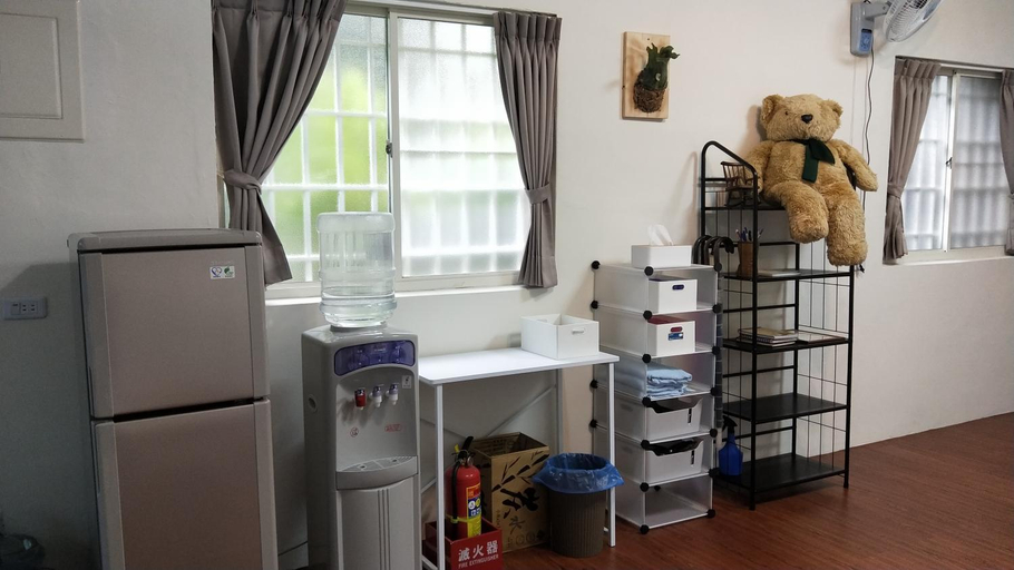 Others 5, Mike Hostel, Pingtung