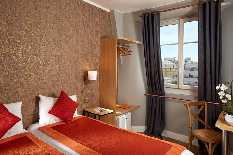 Bedroom 4, Hôtel Villa Sorel, Hauts-de-Seine