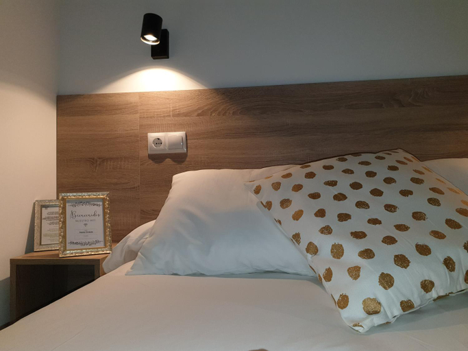 Others 5, Norte Oviedo Rooms Madrid, Madrid