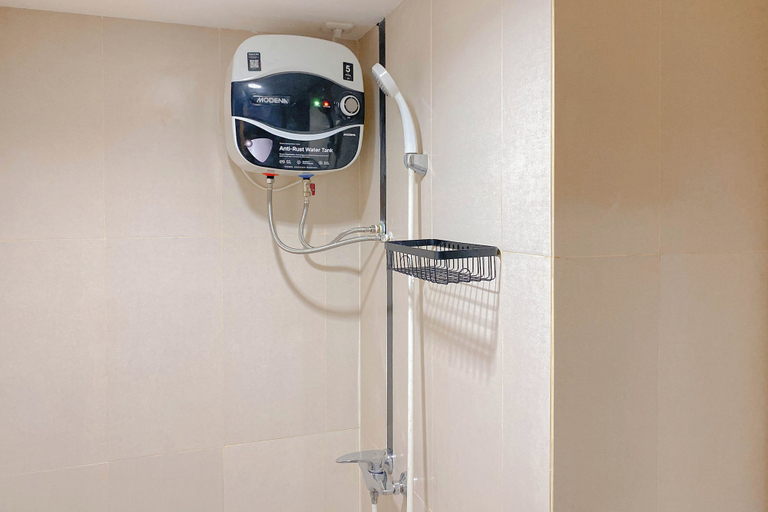 Bathroom 5, Restful and Homey Studio at LRT City Jatibening Apartment, Bekasi