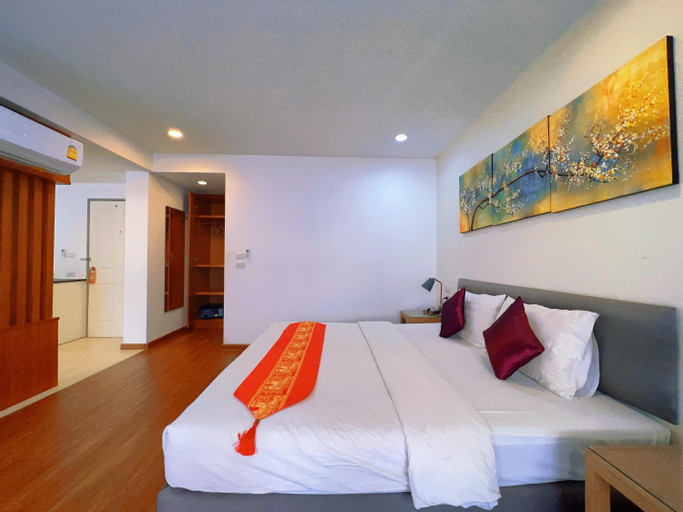 Bedroom 8