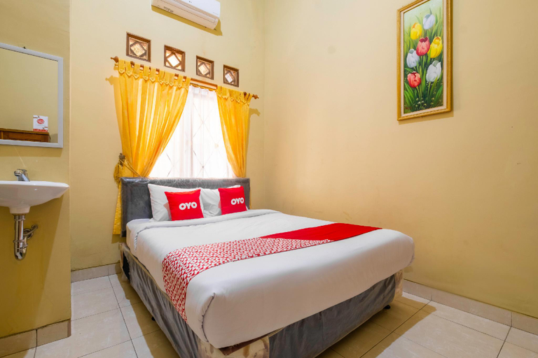 Bedroom, Bumi Eyang Enin Homestay Syariah, Tasikmalaya