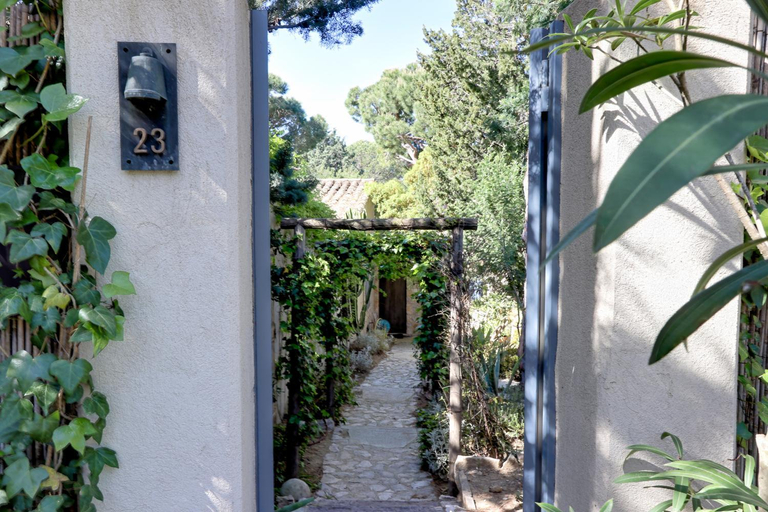 Entrance, Le Bastidon de PAMPELONNE, Var
