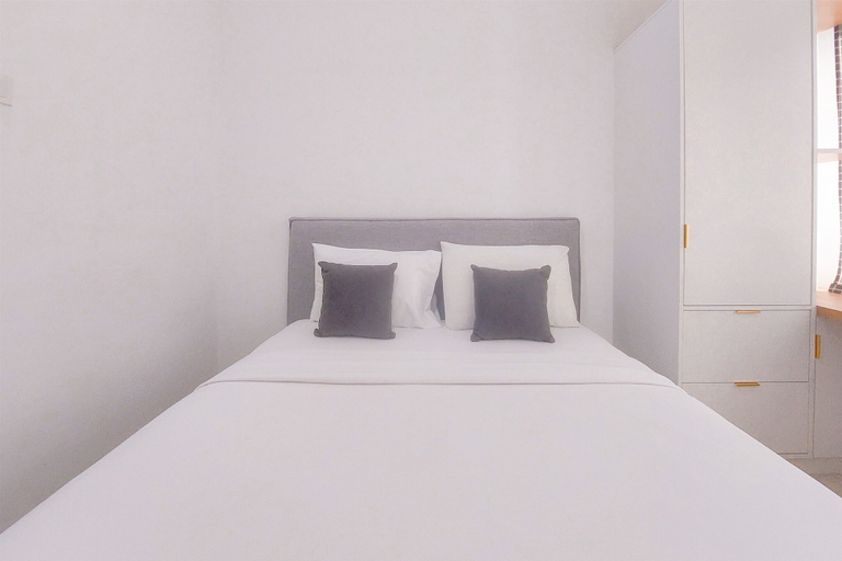 Bedroom 4, Restful and Tidy Studio at Serpong Garden Apartment, Tangerang
