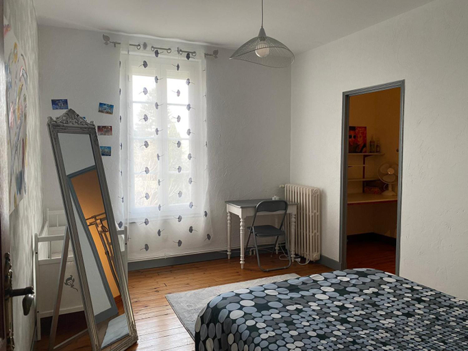 Others 5, Residence Beausoleil, Allier
