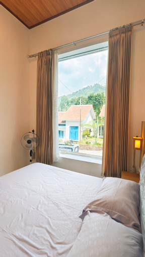 Bedroom 2, Villa Rumah Bromo 8, Probolinggo