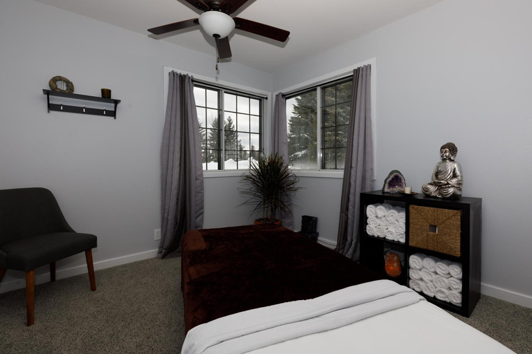 Bedroom 2, Mountain Inn at Lutsen, Cook