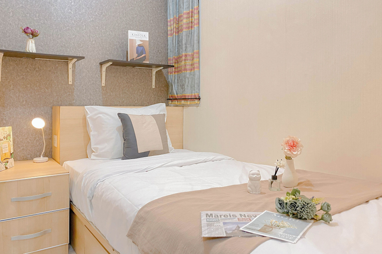 Bedroom 3, Comfort Living 2BR at Mutiara Bekasi Apartment, Bekasi