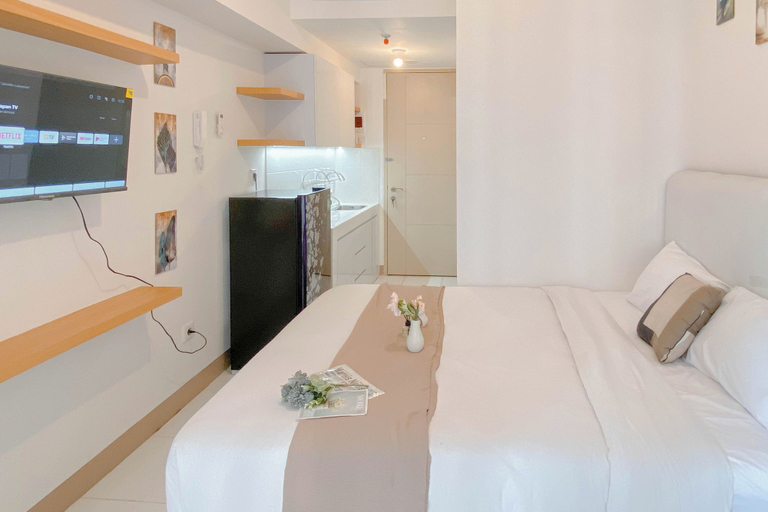 Bedroom 4, Homey Studio Apartment at Tokyo Riverside PIK 2, Tangerang