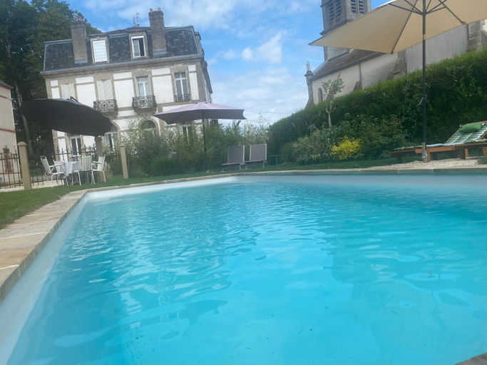 Others 5, LE CHATEAU DE MONTHUREUX LE SEC, Vosges