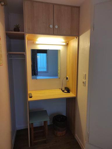 Others 4, FASTHOTEL PARIS OUEST BOUAFLE, Yvelines