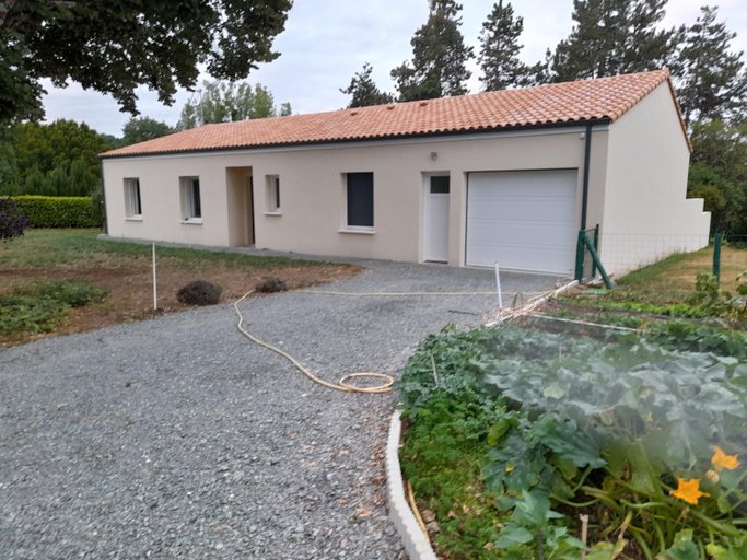 Others 5, CHEZ VIVIANE, Deux-Sèvres