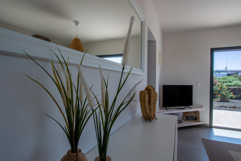 Bedroom, Heated & Shared Pool, VILLA ALEGRE 30B, North Shore Villas Lajares, Las Palmas