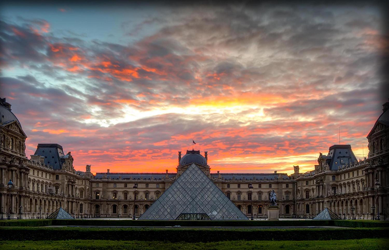 Others 4, The Typical Parisian Flat - Louvre Royal - Paris 1, Paris