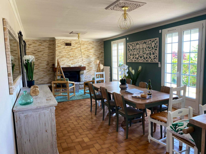 Food & Drinks, Maison vue mer a Plouguerneau, Finistère