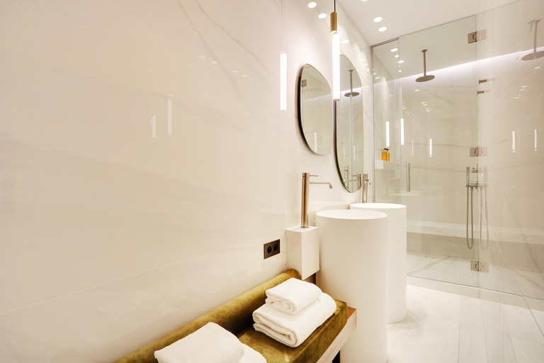 Bathroom 5, TheLander - Champs Elysees Serviced Apartments, Paris