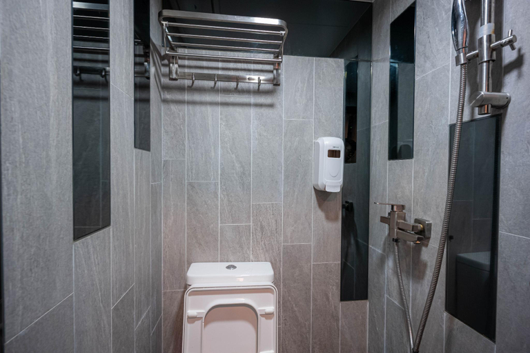 Bathroom 5