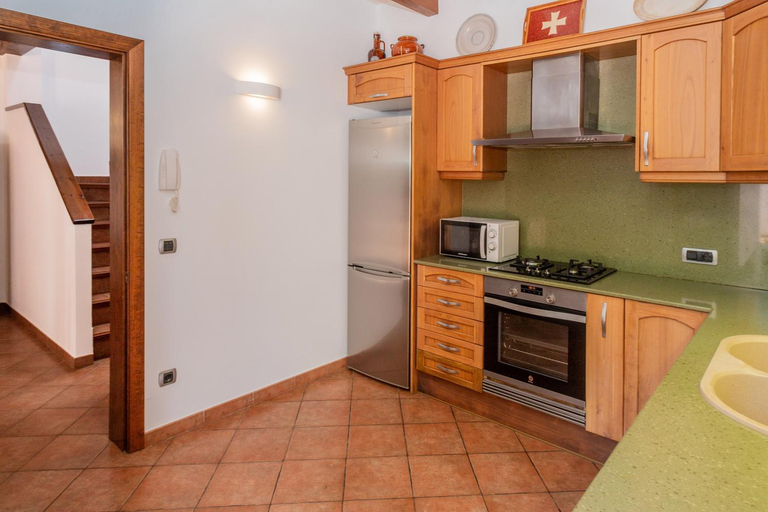 Others 4, Villa Payu, Baleares
