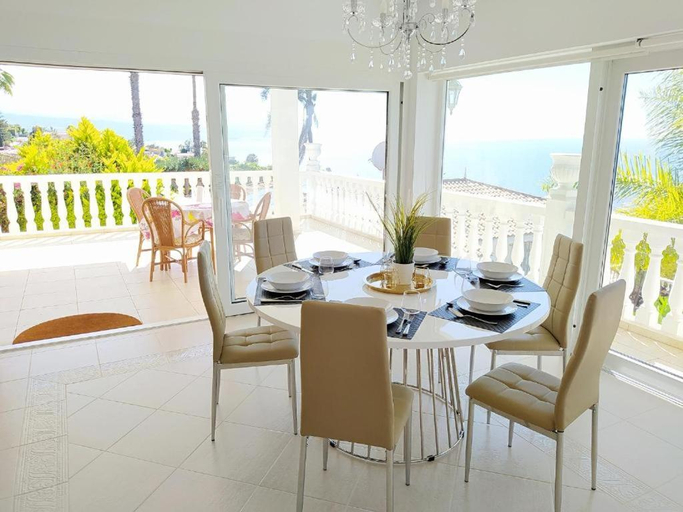 Others 3, Villa Carioca - with private pool, marvelous garden and amazing ocean view, Santa Cruz de Tenerife