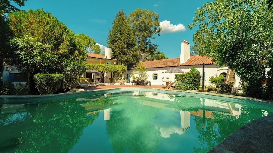 Family Paradise: Exquisite Retreat For Holidays, Abrantes