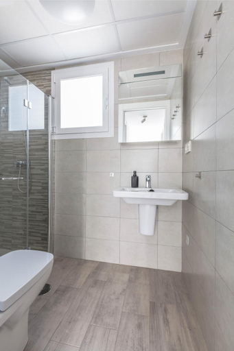Bathroom 4, Casa Bos Dolpfin Wellness Luxury Entire Villa Pool & Jacuzzi Gran Alacant near Beach, Alicante