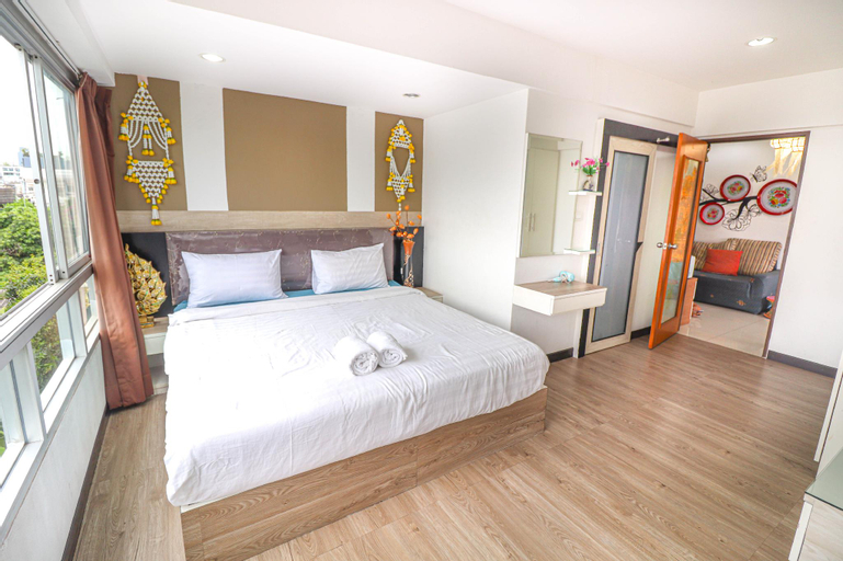 Bedroom 24