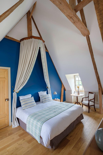 Bedroom 2, Le Domaine de Ravenoville - Pierres d'Histoire, Manche