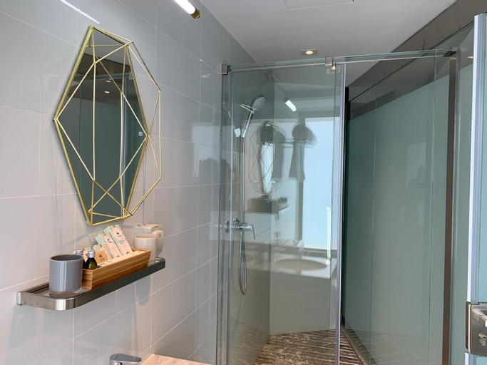 Bathroom 5